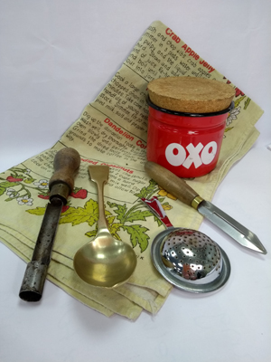 Baking memorabilia from the Museum Learning collection