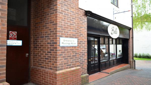 Entrance to MAylord centre room