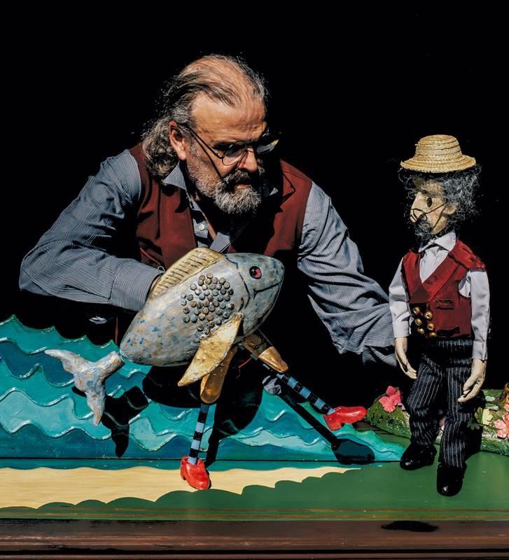 This production celebrates Sea Legs Puppet Theatre‘s 21st anniversary